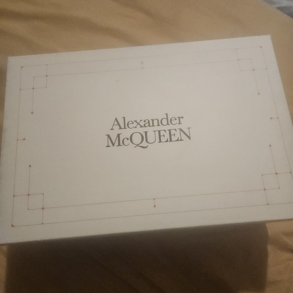 Alexander McQueen sneakers - Picture 5 of 6